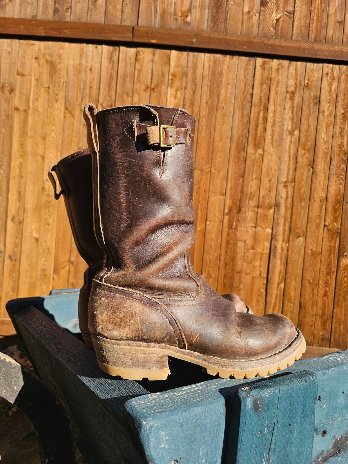 Photo by arriaga214 on December 3, 2023 of the Nicks Renegade in Horween Brown Chromexcel.