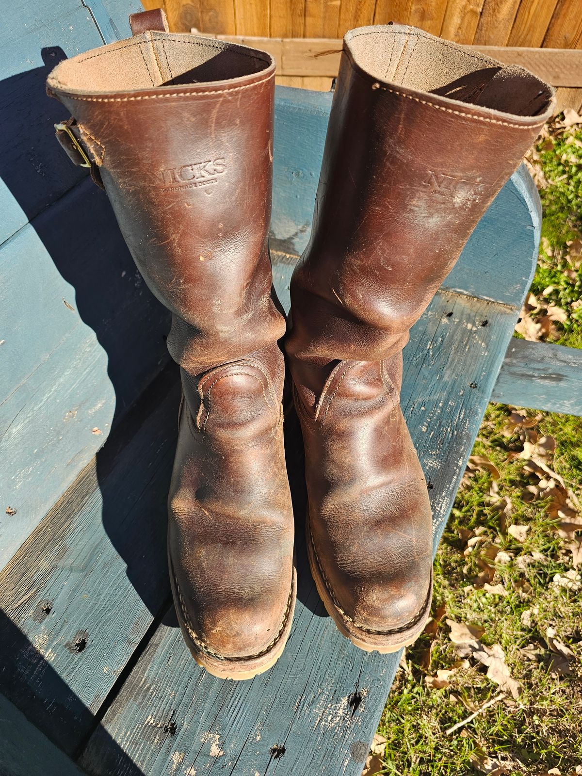 Photo by arriaga214 on December 3, 2023 of the Nicks Renegade in Horween Brown Chromexcel.