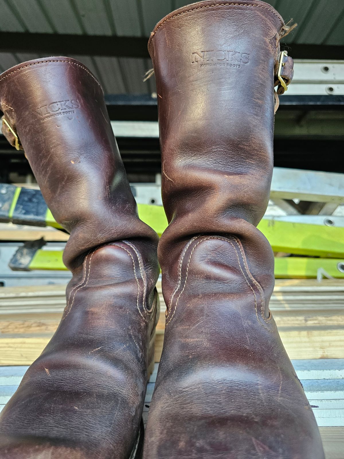 Photo by arriaga214 on December 9, 2023 of the Nicks Renegade in Horween Brown Chromexcel.