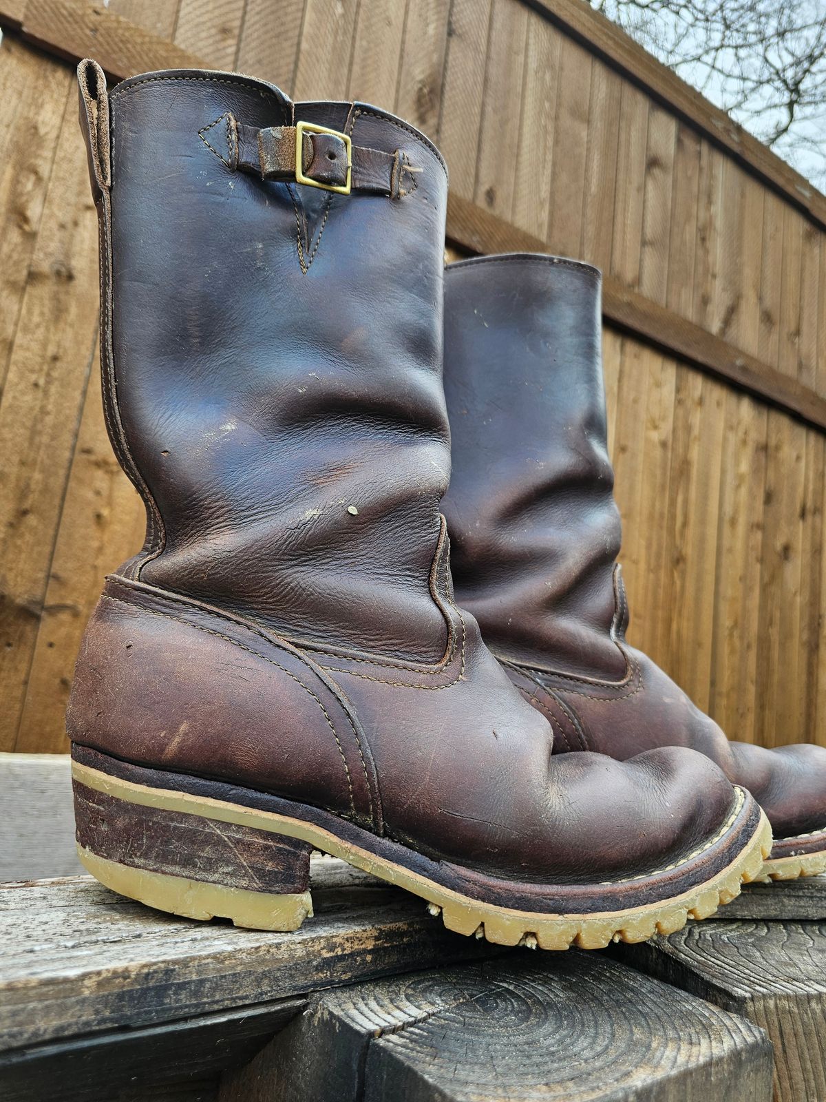 Photo by arriaga214 on February 4, 2024 of the Nicks Renegade in Horween Brown Chromexcel.