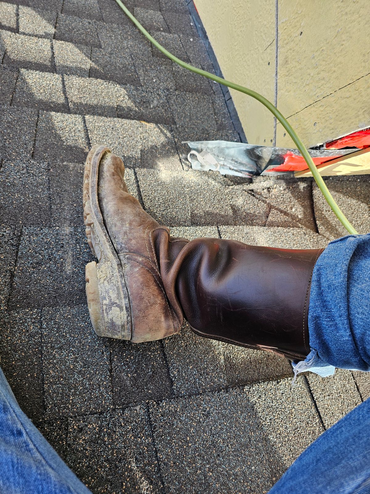 Photo by arriaga214 on February 7, 2024 of the Nicks Renegade in Horween Brown Chromexcel.