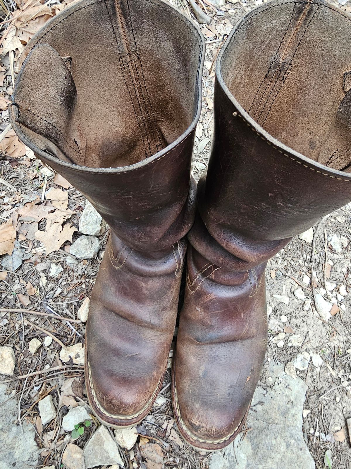Photo by arriaga214 on March 1, 2024 of the Nicks Renegade in Horween Brown Chromexcel.