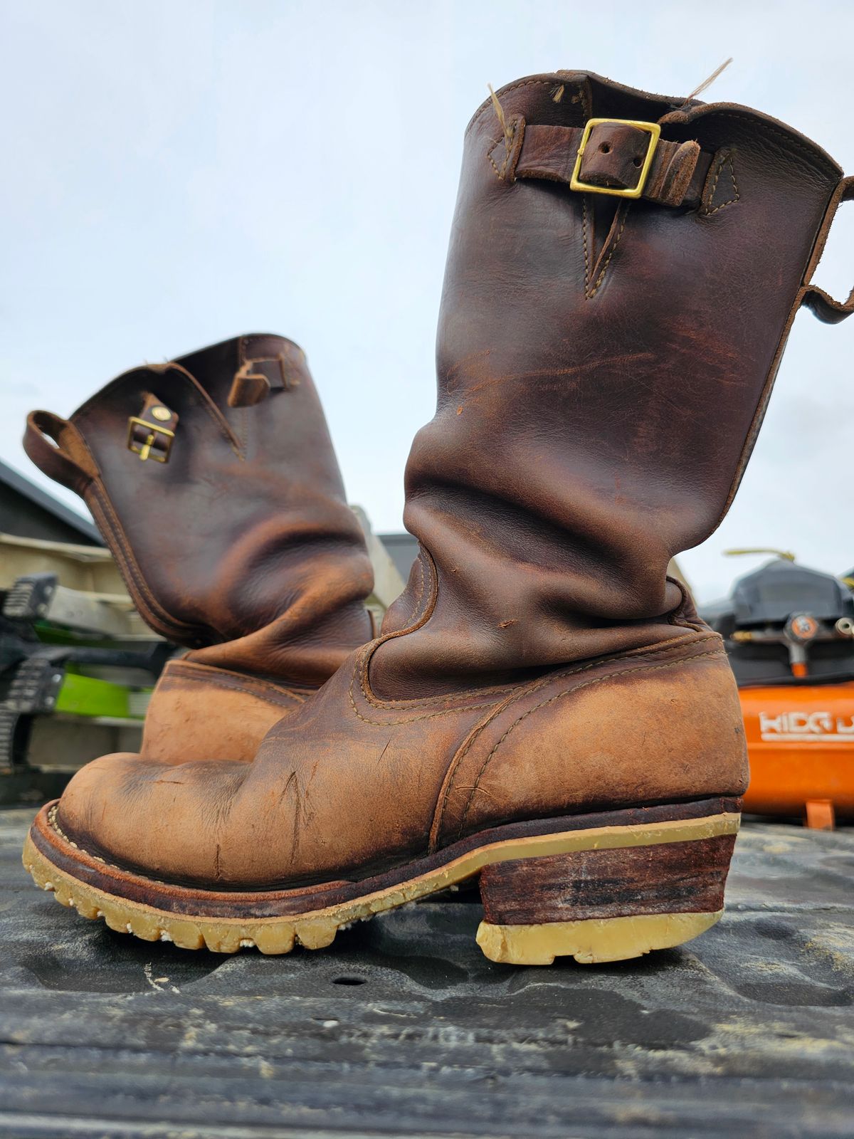 Photo by arriaga214 on April 2, 2024 of the Nicks Renegade in Horween Brown Chromexcel.