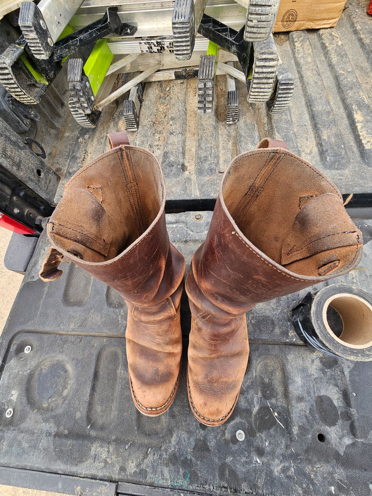 Photo by arriaga214 on April 2, 2024 of the Nicks Renegade in Horween Brown Chromexcel.