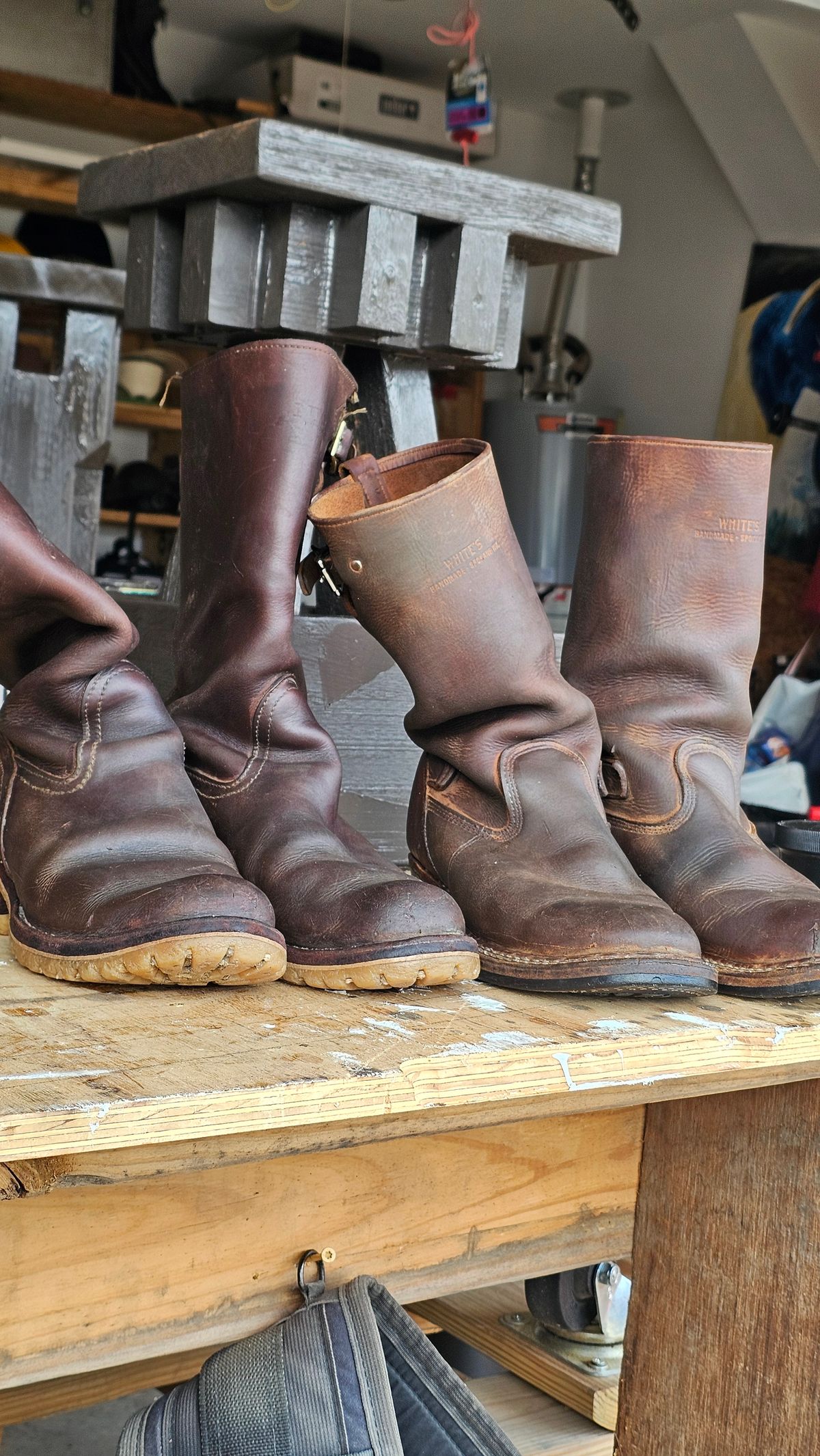 Photo by arriaga214 on November 16, 2025 of the Nicks Renegade in Horween Brown Chromexcel.