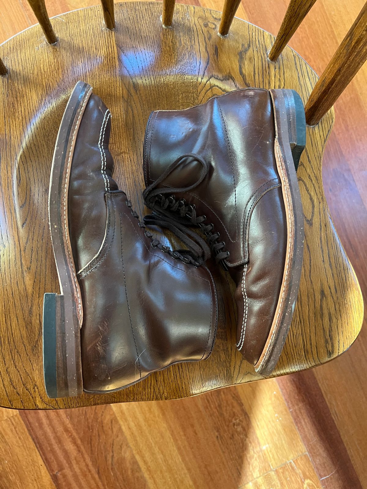 Photo by wabi_sabione on January 2, 2023 of the Alden Indy Boot in Horween Brown Chromexcel.
