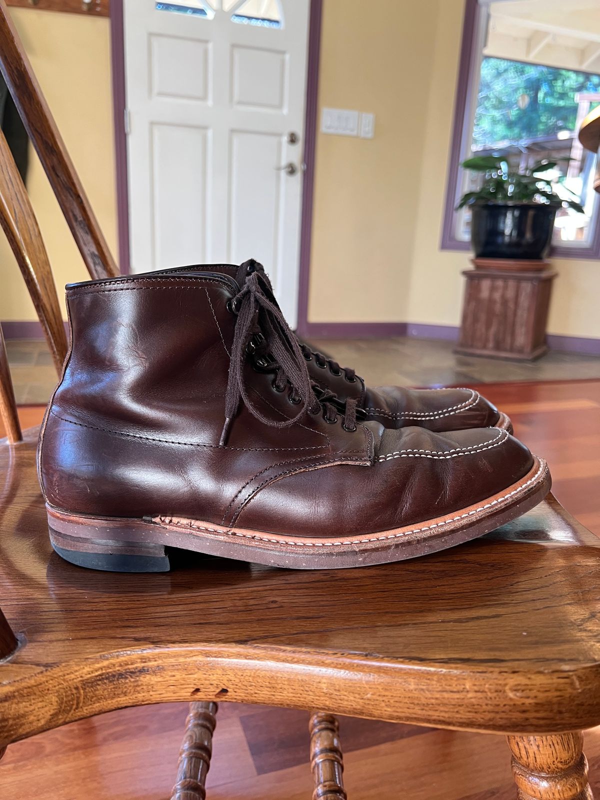 Photo by wabi_sabione on January 2, 2023 of the Alden Indy Boot in Horween Brown Chromexcel.