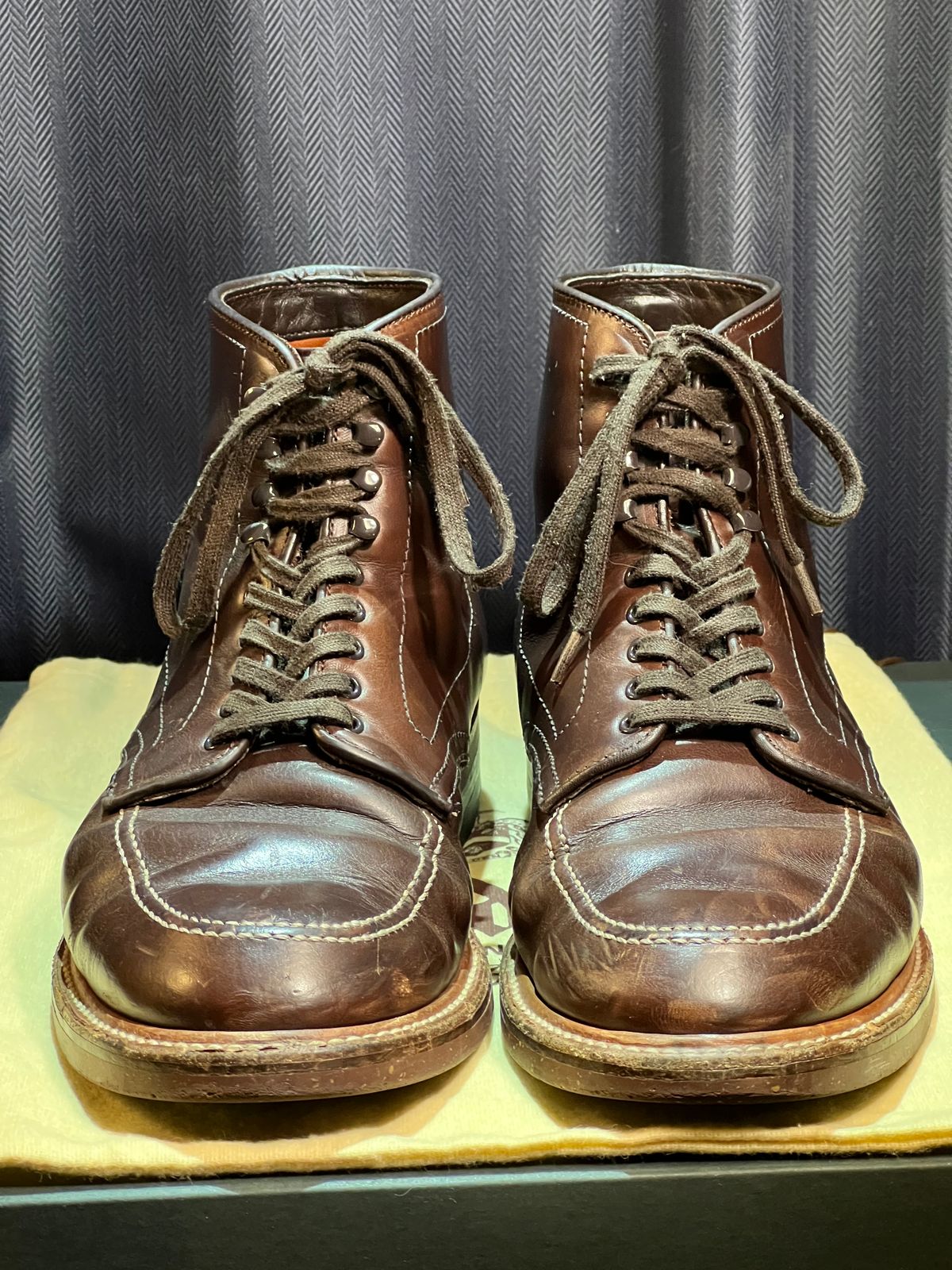 Photo by wabi_sabione on March 5, 2023 of the Alden Indy Boot in Horween Brown Chromexcel.