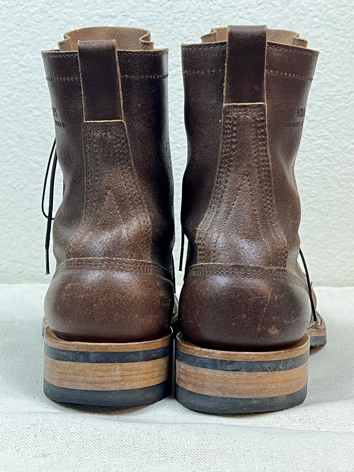 Photo by wabi_sabione on November 6, 2025 of the White's Bounty Hunter in Horween Natural Waxed Flesh.