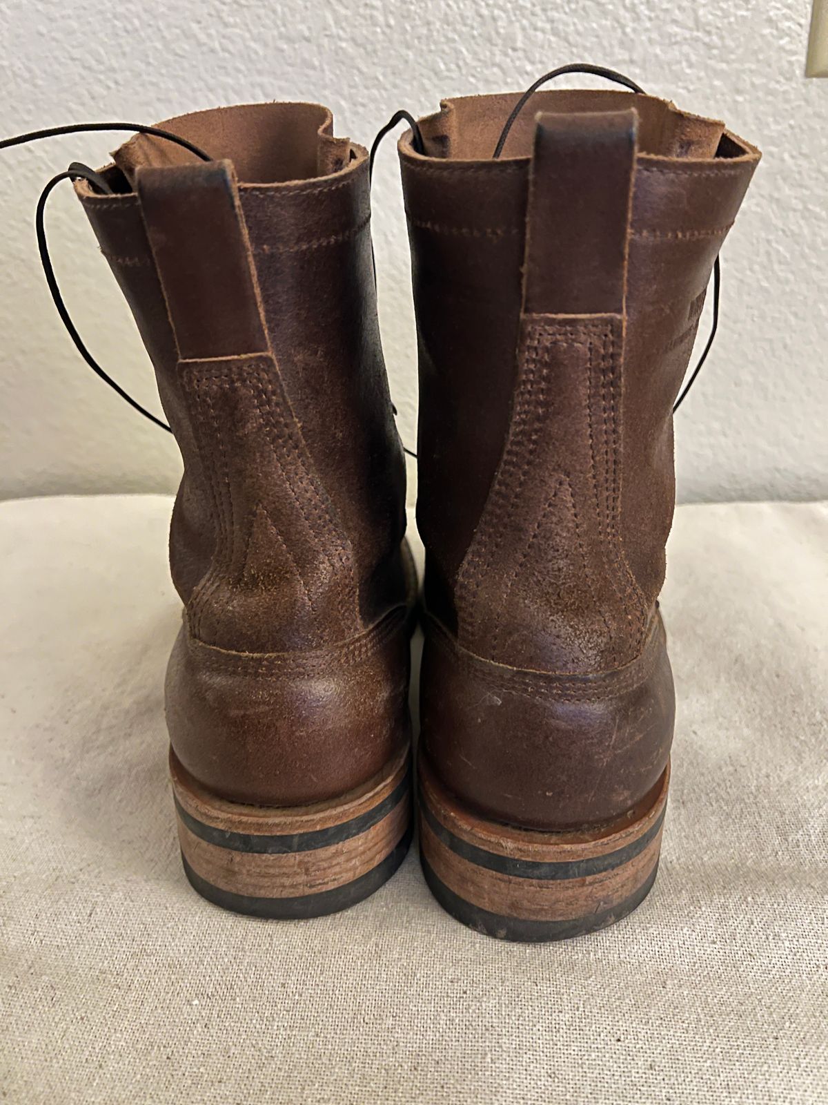 Photo by wabi_sabione on December 5, 2025 of the White's Bounty Hunter in Horween Natural Waxed Flesh.