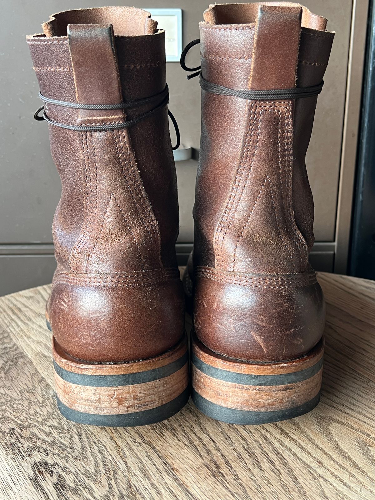 Photo by wabi_sabione on February 5, 2026 of the White's Bounty Hunter in Horween Natural Waxed Flesh.