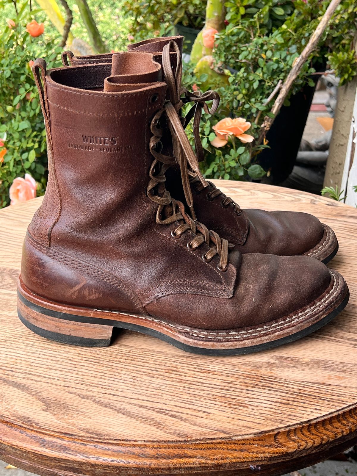 Photo by wabi_sabione on April 5, 2026 of the White's Bounty Hunter in Horween Natural Waxed Flesh.