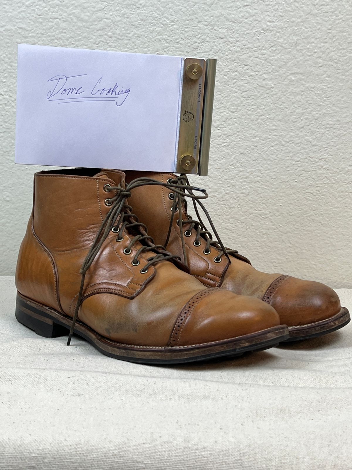 Photo by wabi_sabione on November 6, 2025 of the Viberg Service Boot in Shinki Natural Horsebutt.