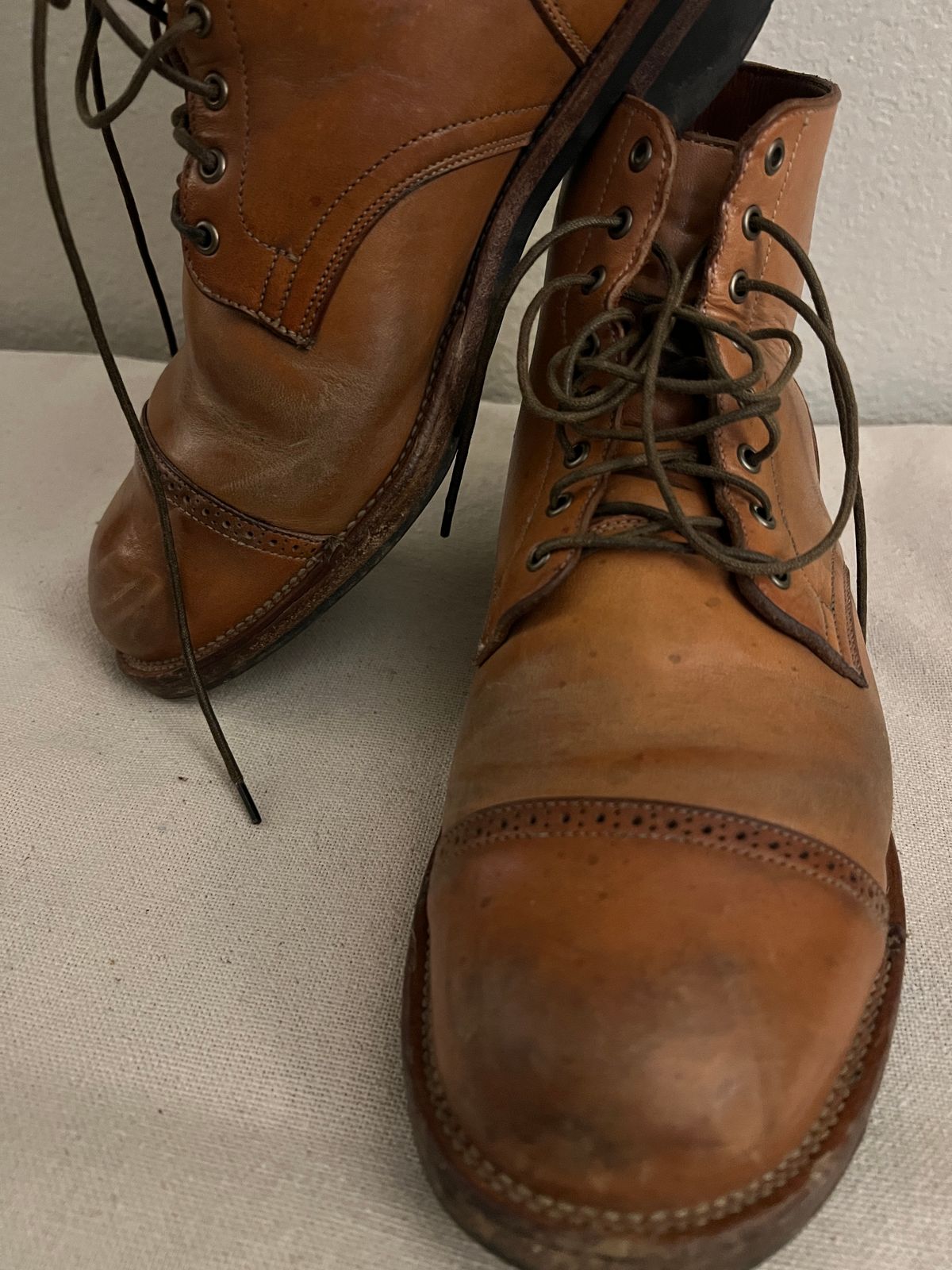 Photo by wabi_sabione on December 5, 2025 of the Viberg Service Boot in Shinki Natural Horsebutt.