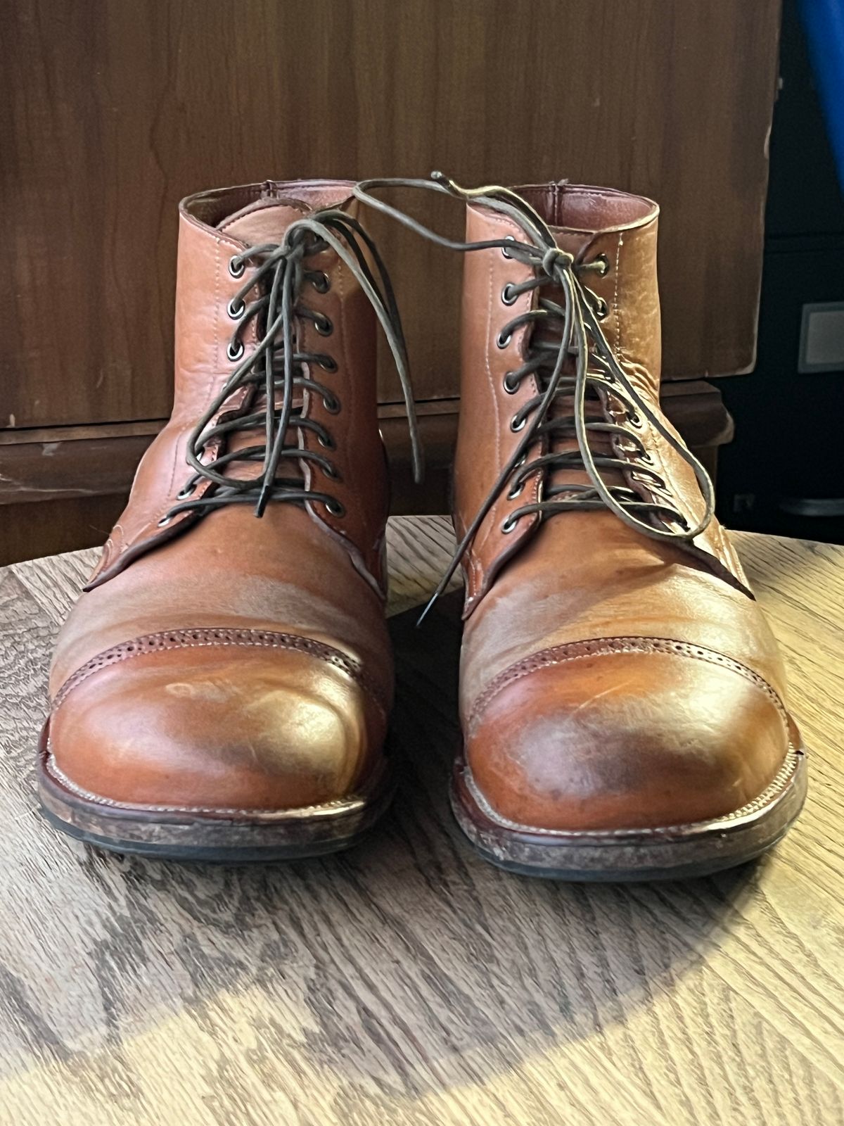 Photo by wabi_sabione on January 6, 2026 of the Viberg Service Boot in Shinki Natural Horsebutt.