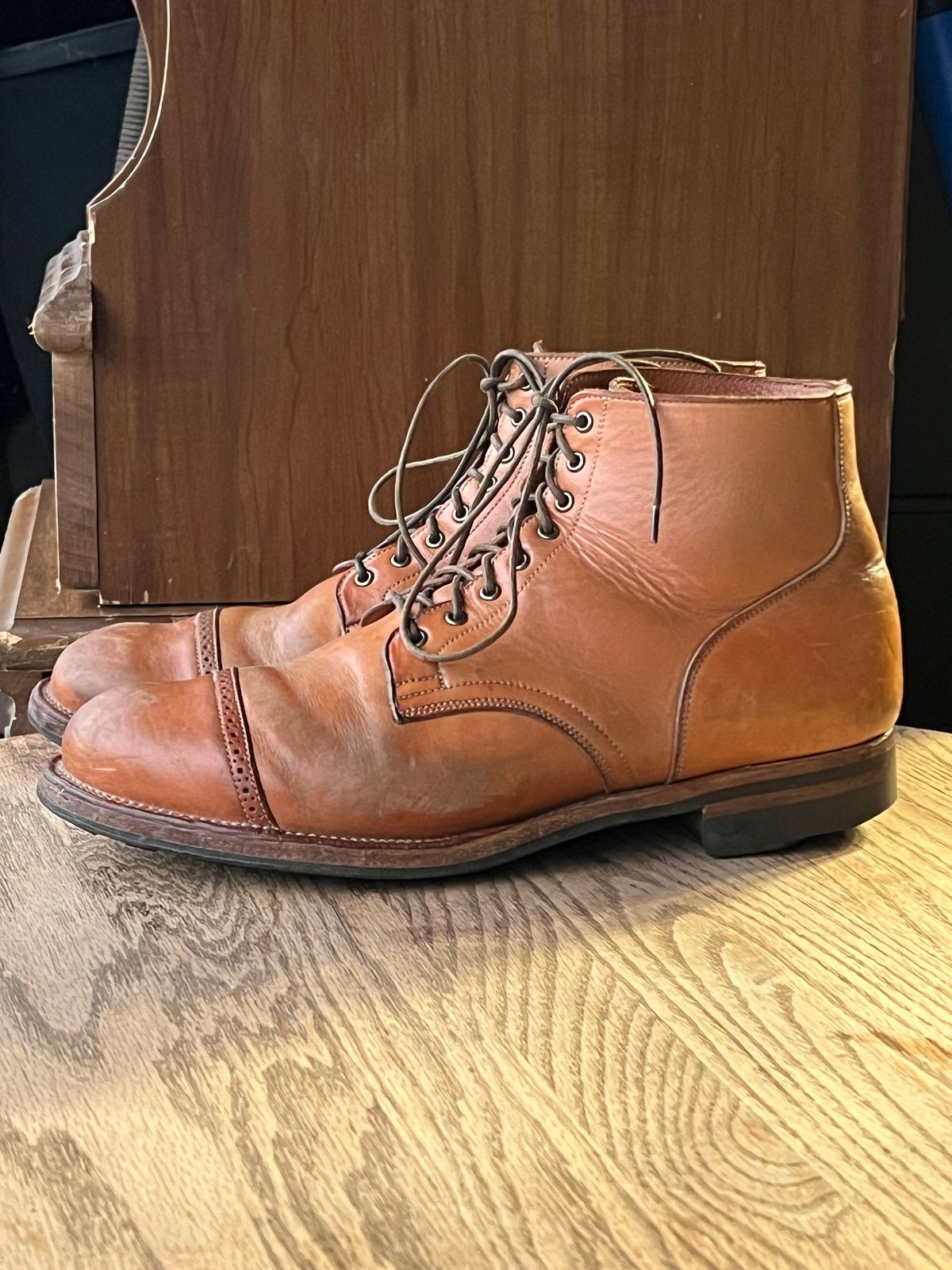 Photo by wabi_sabione on January 6, 2026 of the Viberg Service Boot in Shinki Natural Horsebutt.