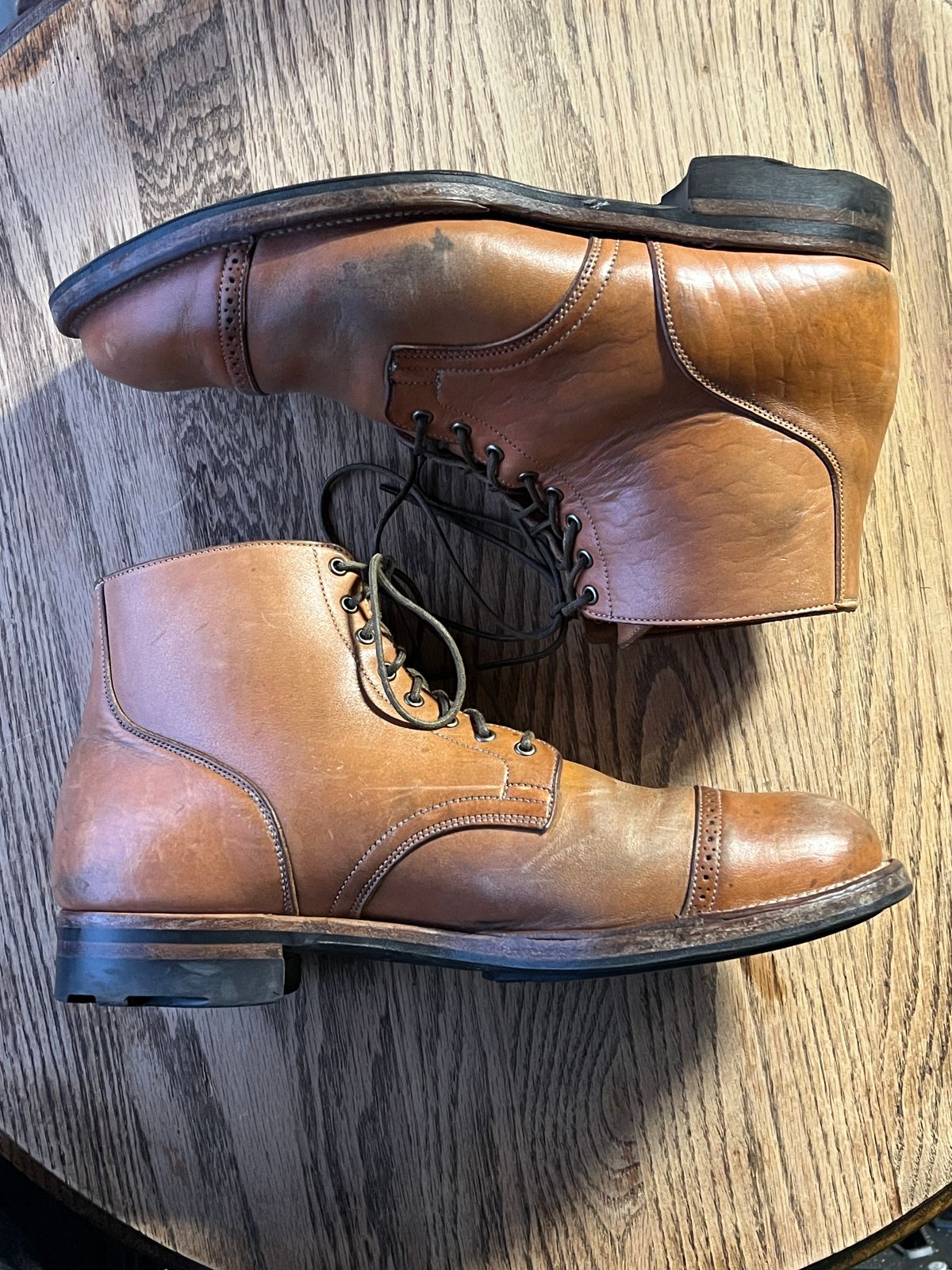 Photo by wabi_sabione on January 6, 2026 of the Viberg Service Boot in Shinki Natural Horsebutt.