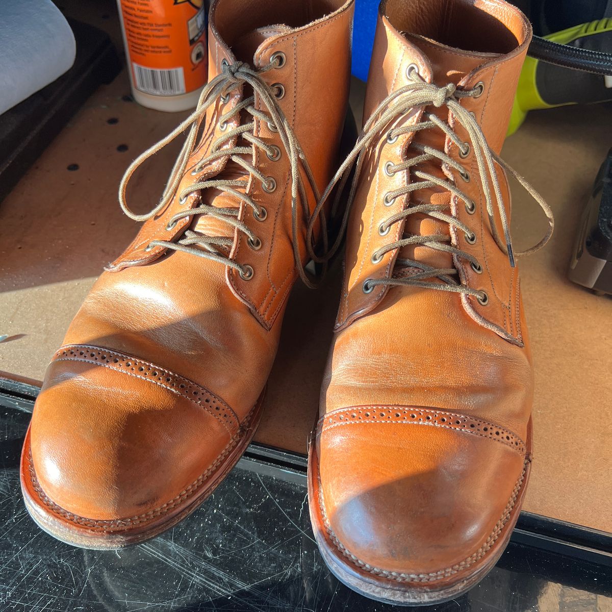 Photo by wabi_sabione on February 5, 2026 of the Viberg Service Boot in Shinki Natural Horsebutt.