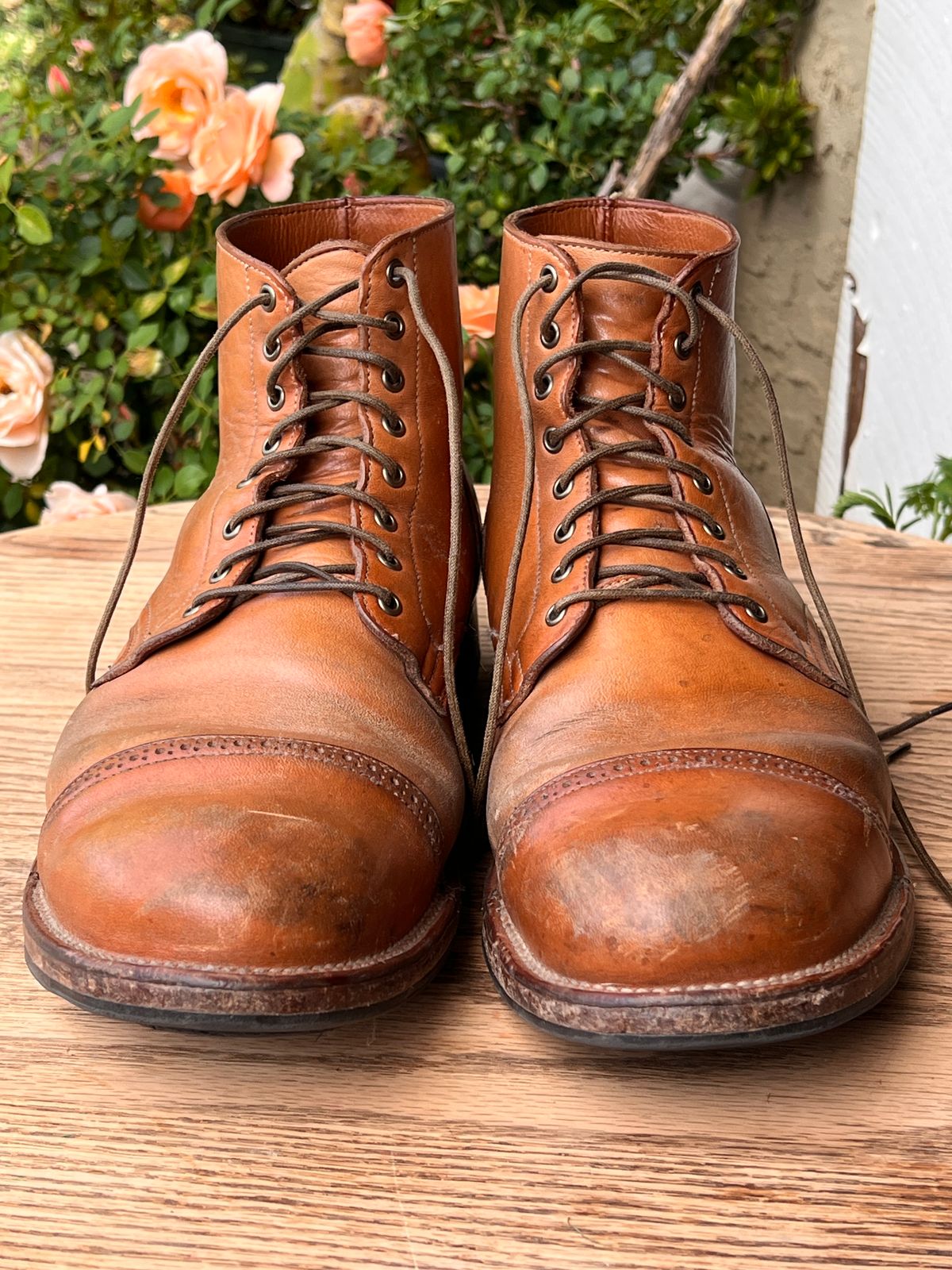 Photo by wabi_sabione on April 5, 2026 of the Viberg Service Boot in Shinki Natural Horsebutt.