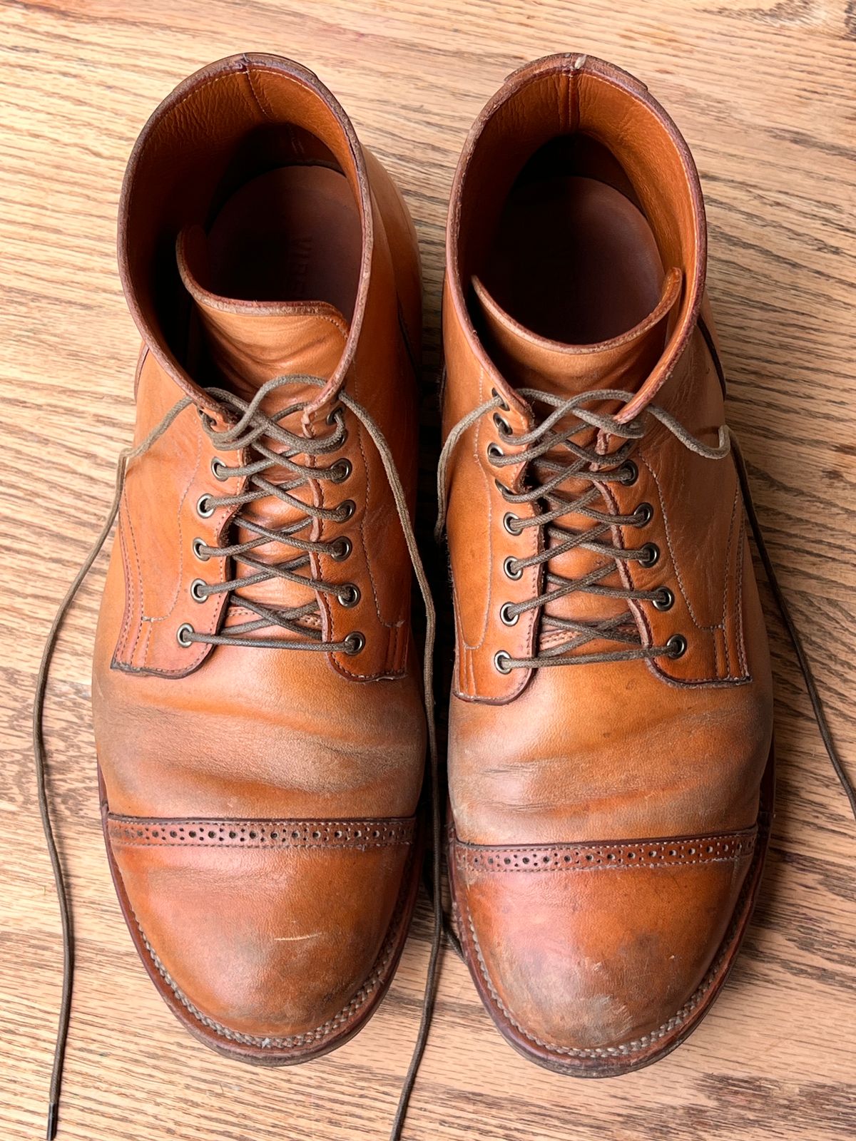 Photo by wabi_sabione on April 5, 2026 of the Viberg Service Boot in Shinki Natural Horsebutt.