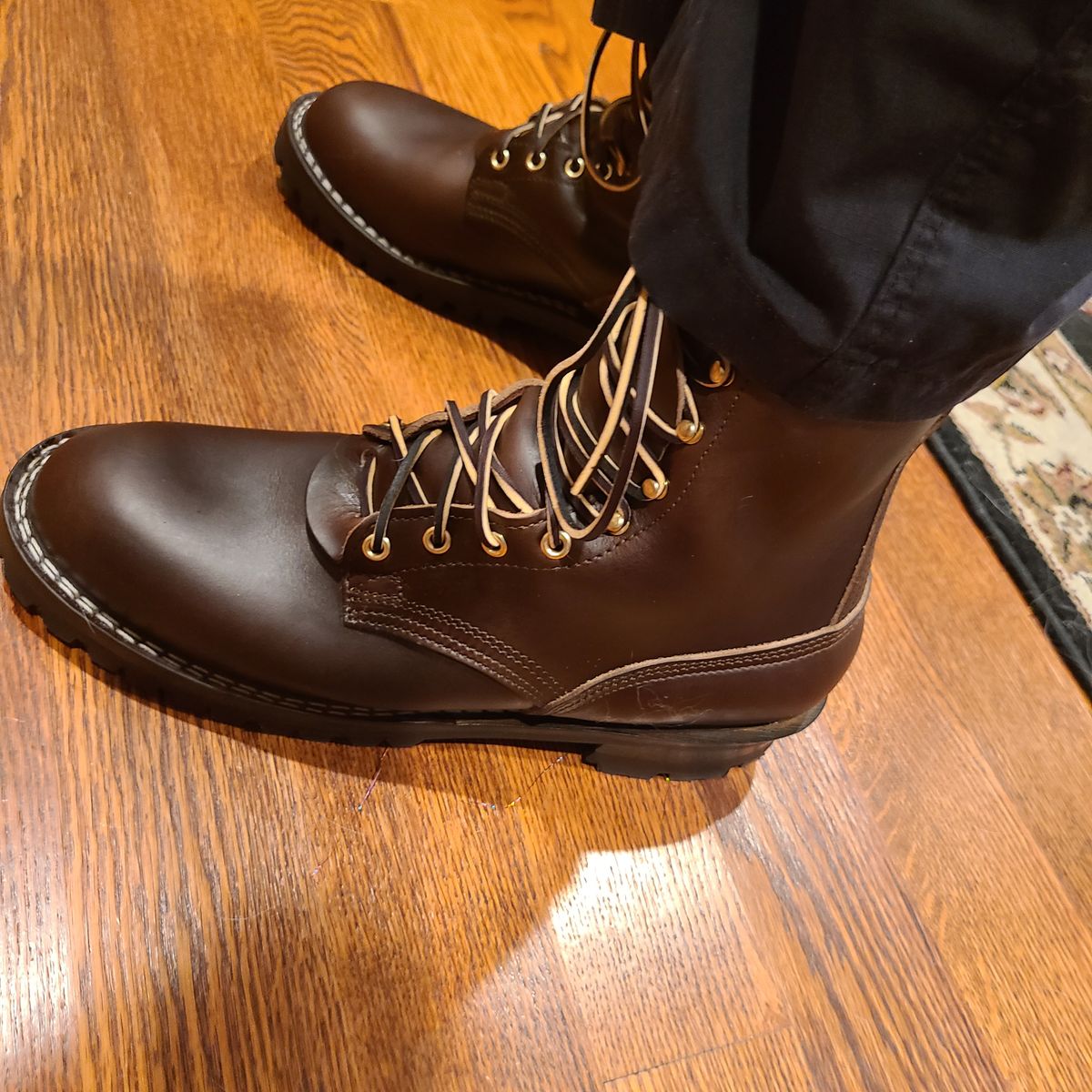Photo by UrsusAstartes on October 10, 2023 of the Nicks Overlander in Horween Brown Chromexcel.