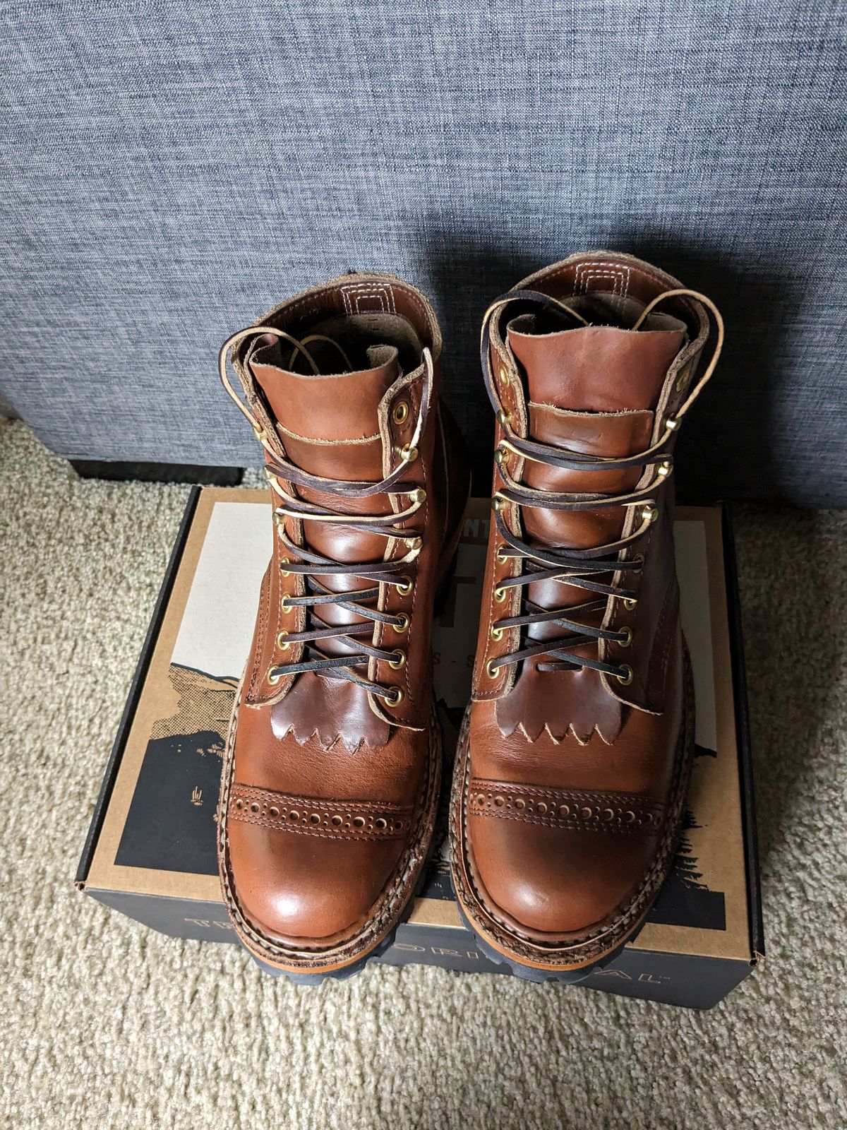 Photo by ZoSo on February 11, 2024 of the White's Bounty Hunter in Horween British Tan Chromexcel.