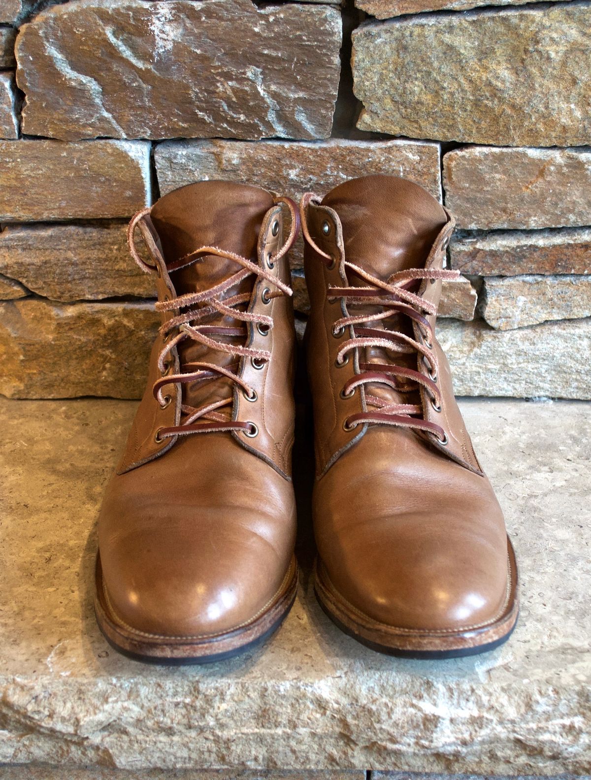 Photo by PerHansa on November 4, 2023 of the Viberg Service Boot in Horween Natural Chromexcel.