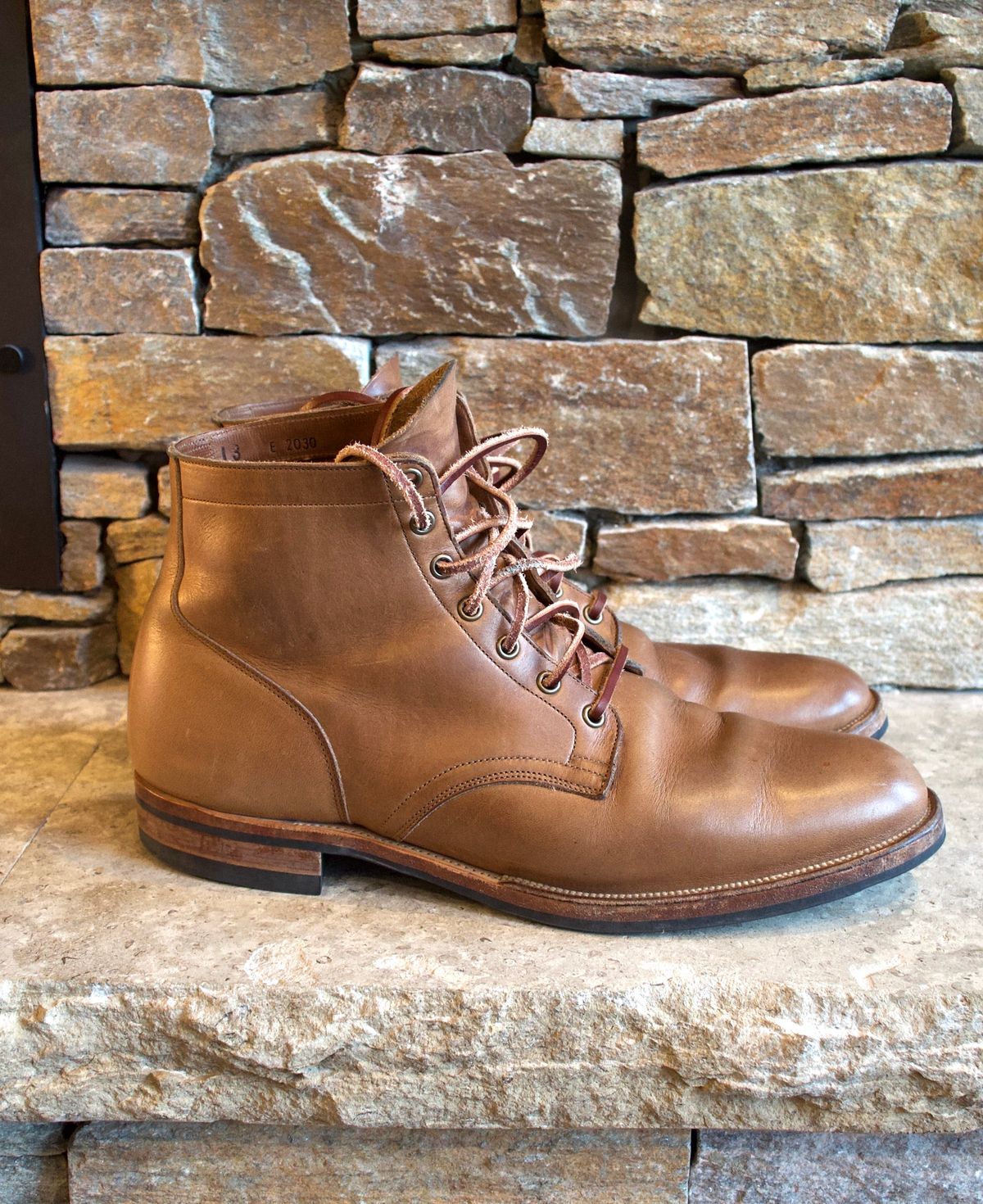 Photo by PerHansa on November 4, 2023 of the Viberg Service Boot in Horween Natural Chromexcel.