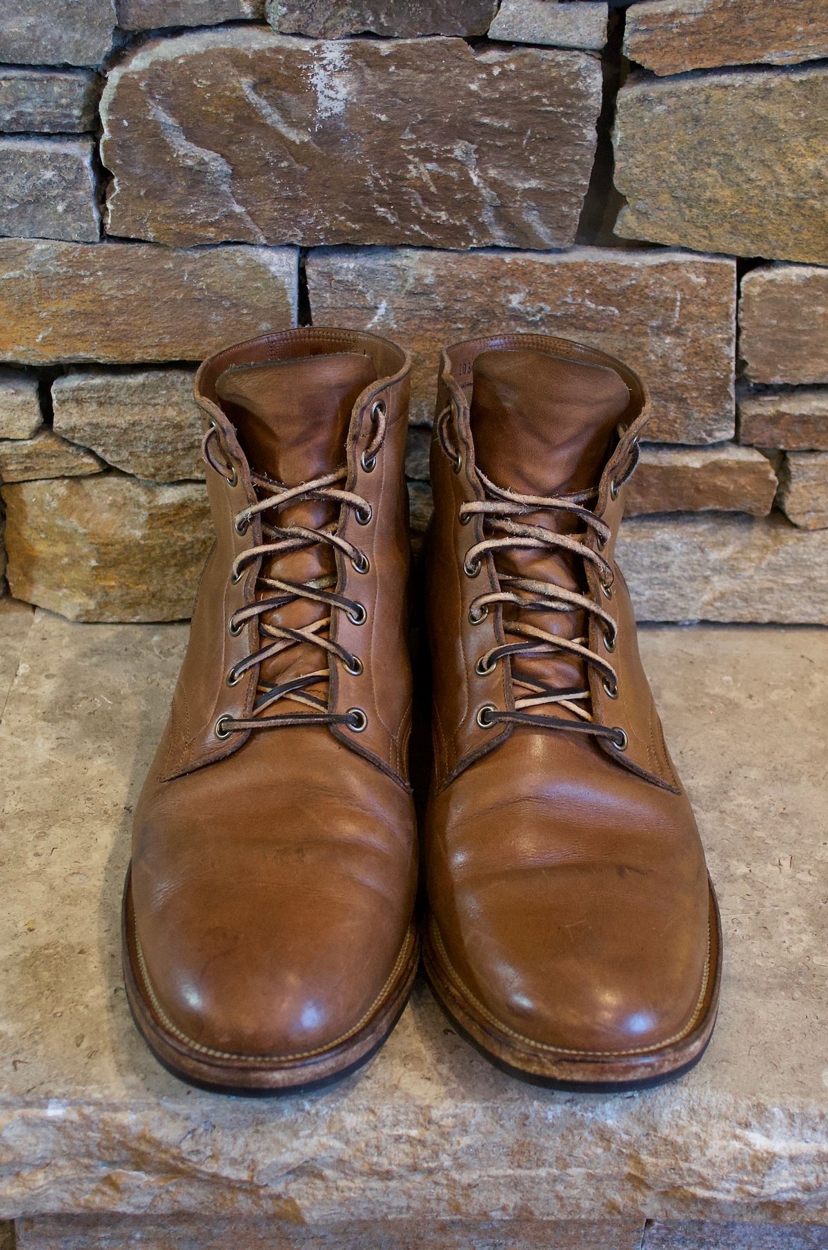 Photo by PerHansa on January 1, 2024 of the Viberg Service Boot in Horween Natural Chromexcel.
