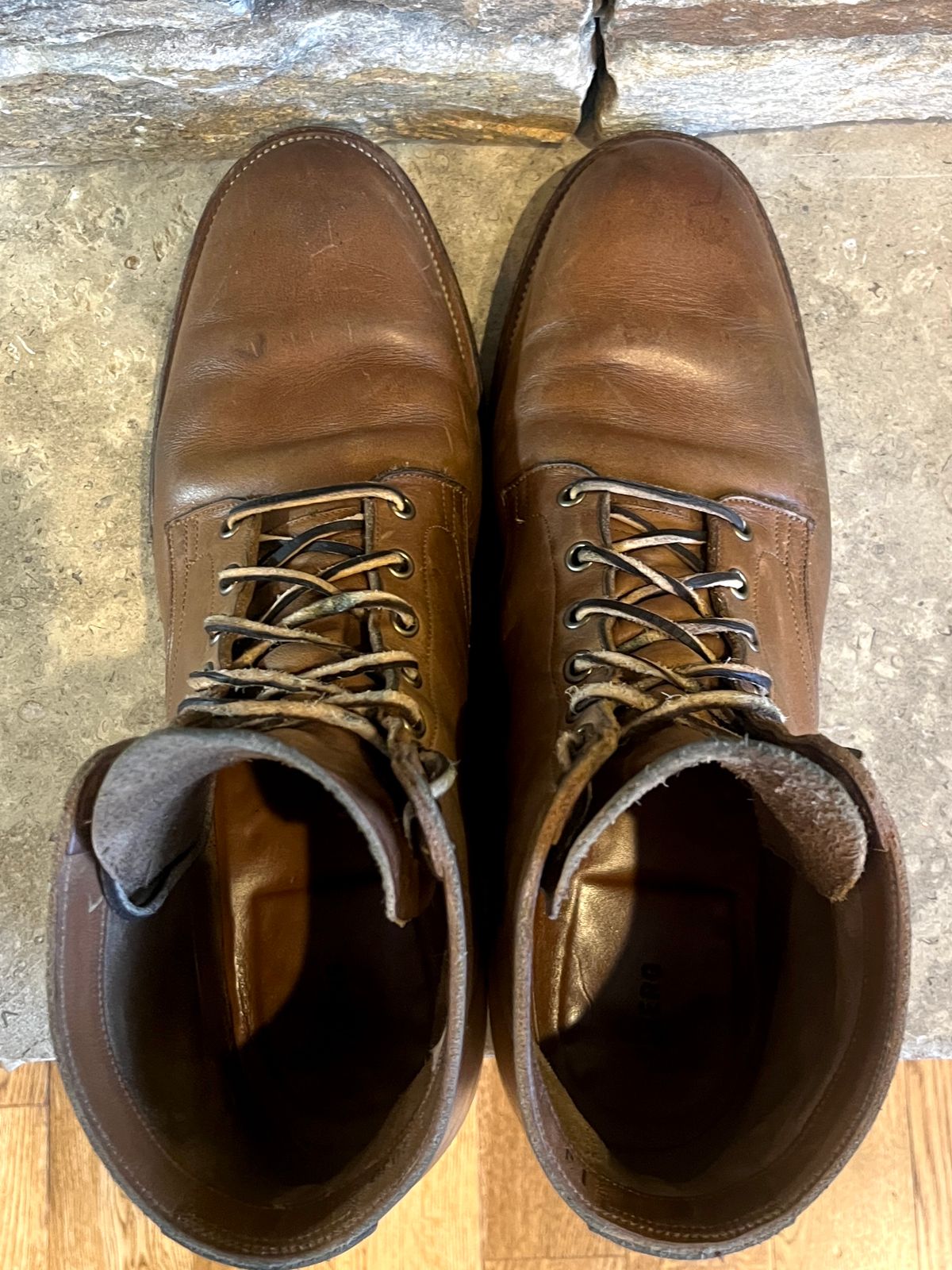 Photo by PerHansa on January 1, 2024 of the Viberg Service Boot in Horween Natural Chromexcel.