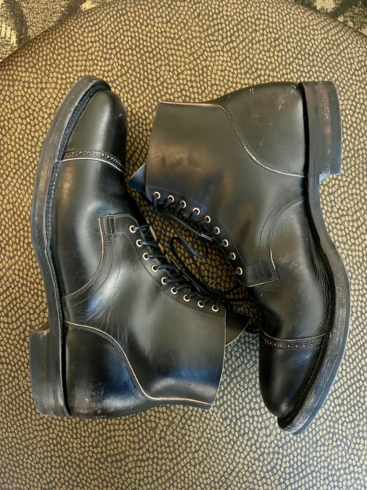 Photo by PerHansa on December 1, 2024 of the Viberg Service Boot BCT in Horween Black Teacore Double Cordovan Butts.