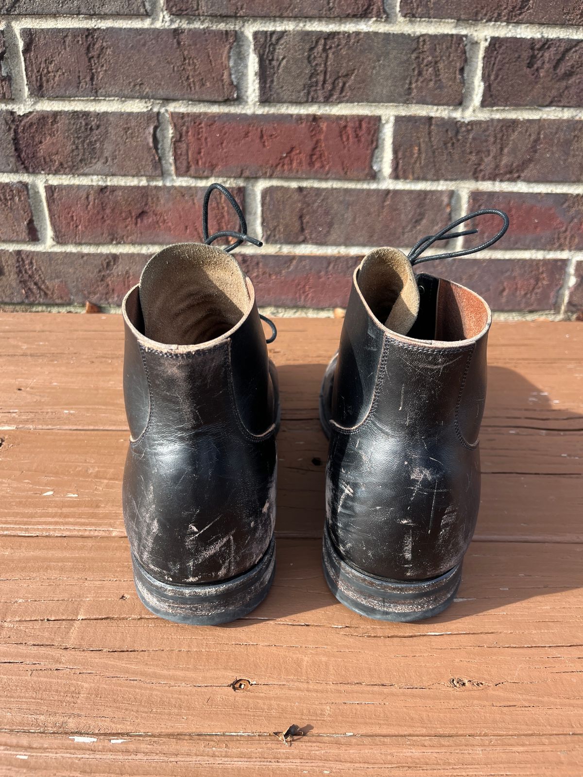 Photo by PerHansa on February 3, 2025 of the Viberg Service Boot BCT in Horween Black Teacore Double Cordovan Butts.