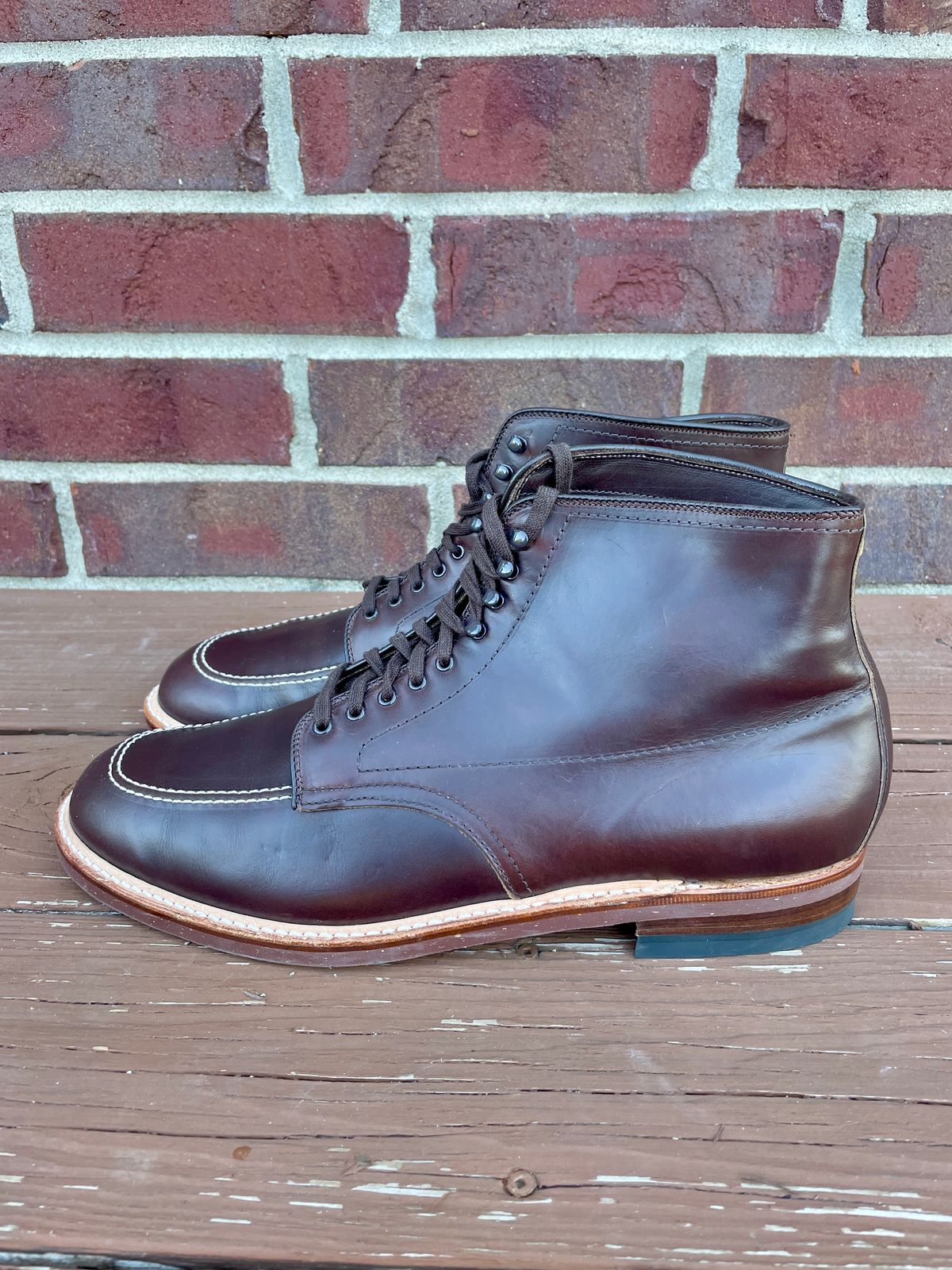 Photo by PerHansa on October 2, 2022 of the Alden Indy Boot in Horween Brown Chromexcel.