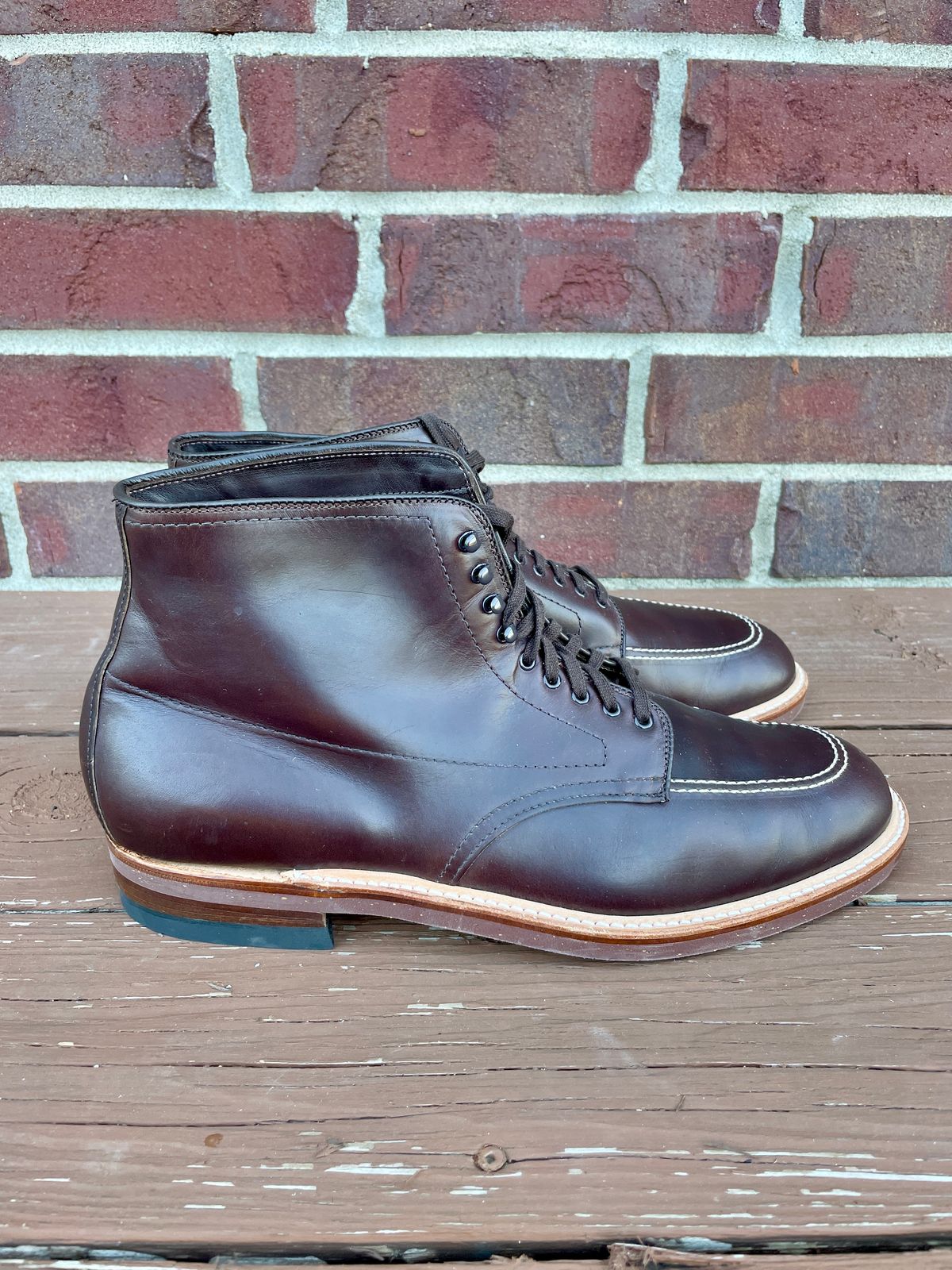 Photo by PerHansa on October 2, 2022 of the Alden Indy Boot in Horween Brown Chromexcel.