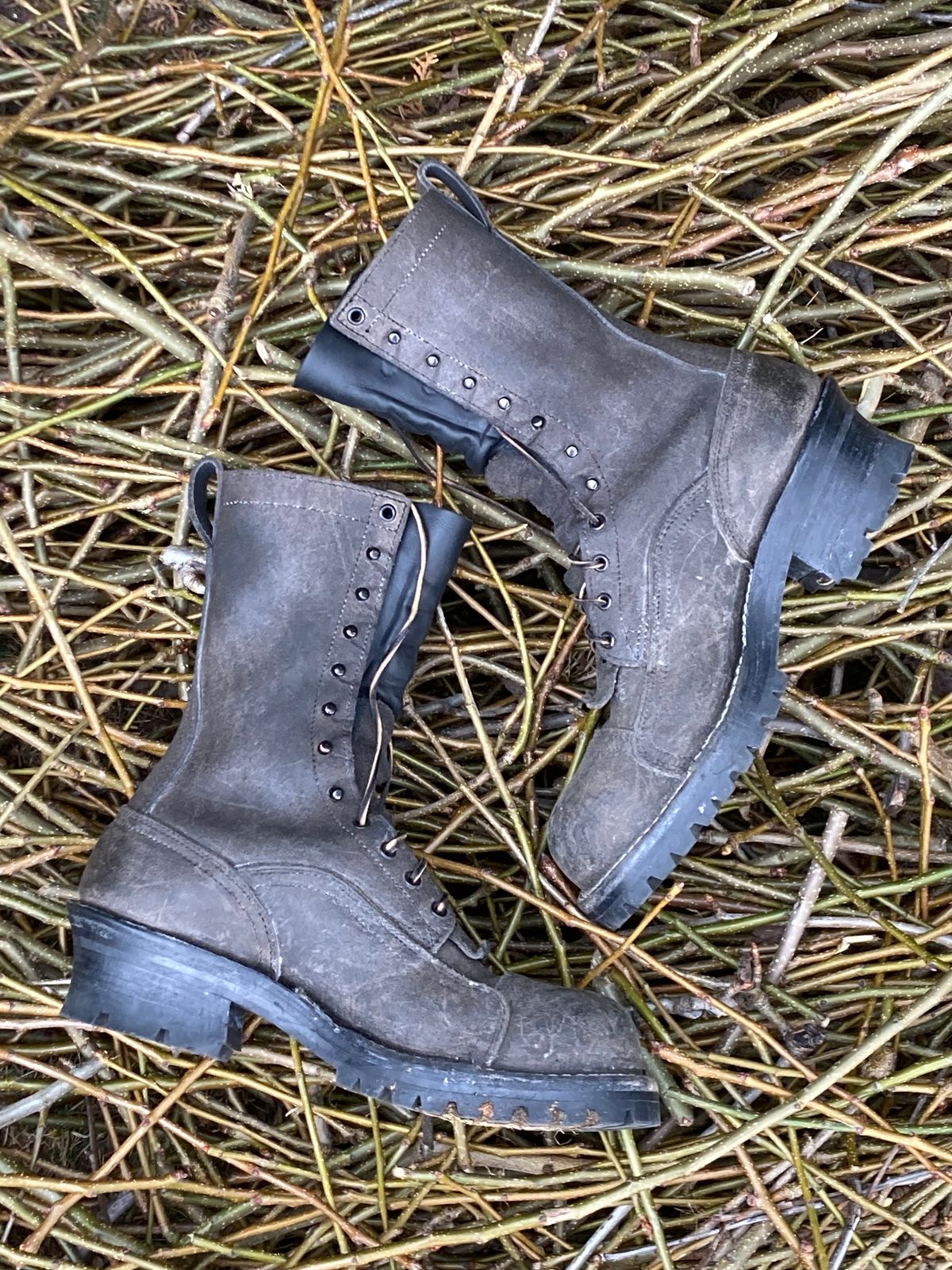 Photo by LowUFO on March 12, 2025 of the Nicks MTO in 1964 Ash Grey.