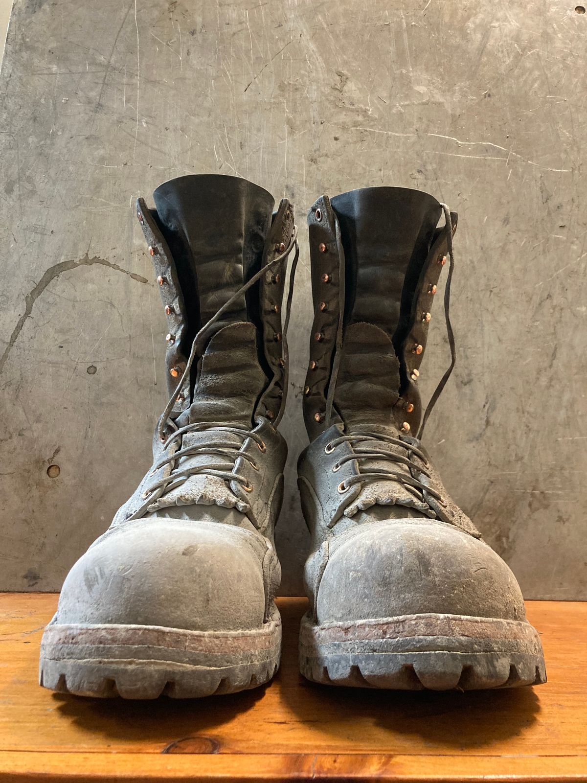 Photo by LowUFO on November 5, 2025 of the Nicks MTO in 1964 Ash Grey.