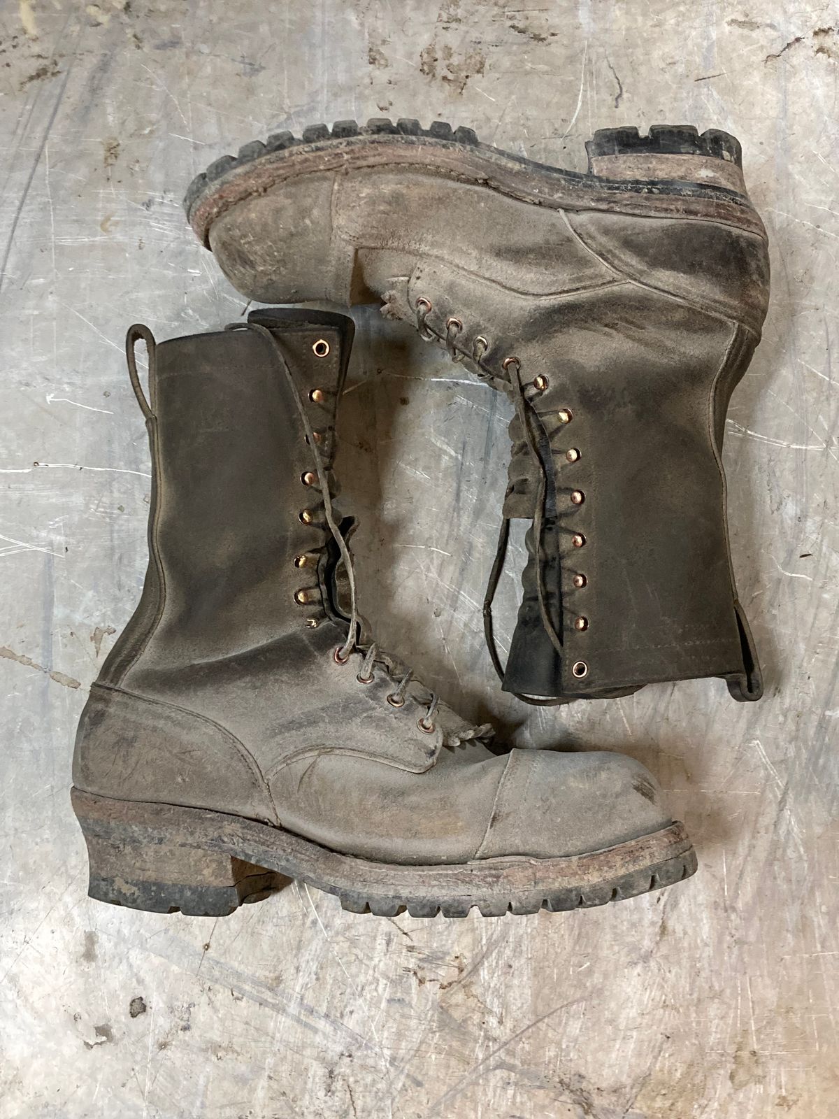 Photo by LowUFO on November 5, 2025 of the Nicks MTO in 1964 Ash Grey.