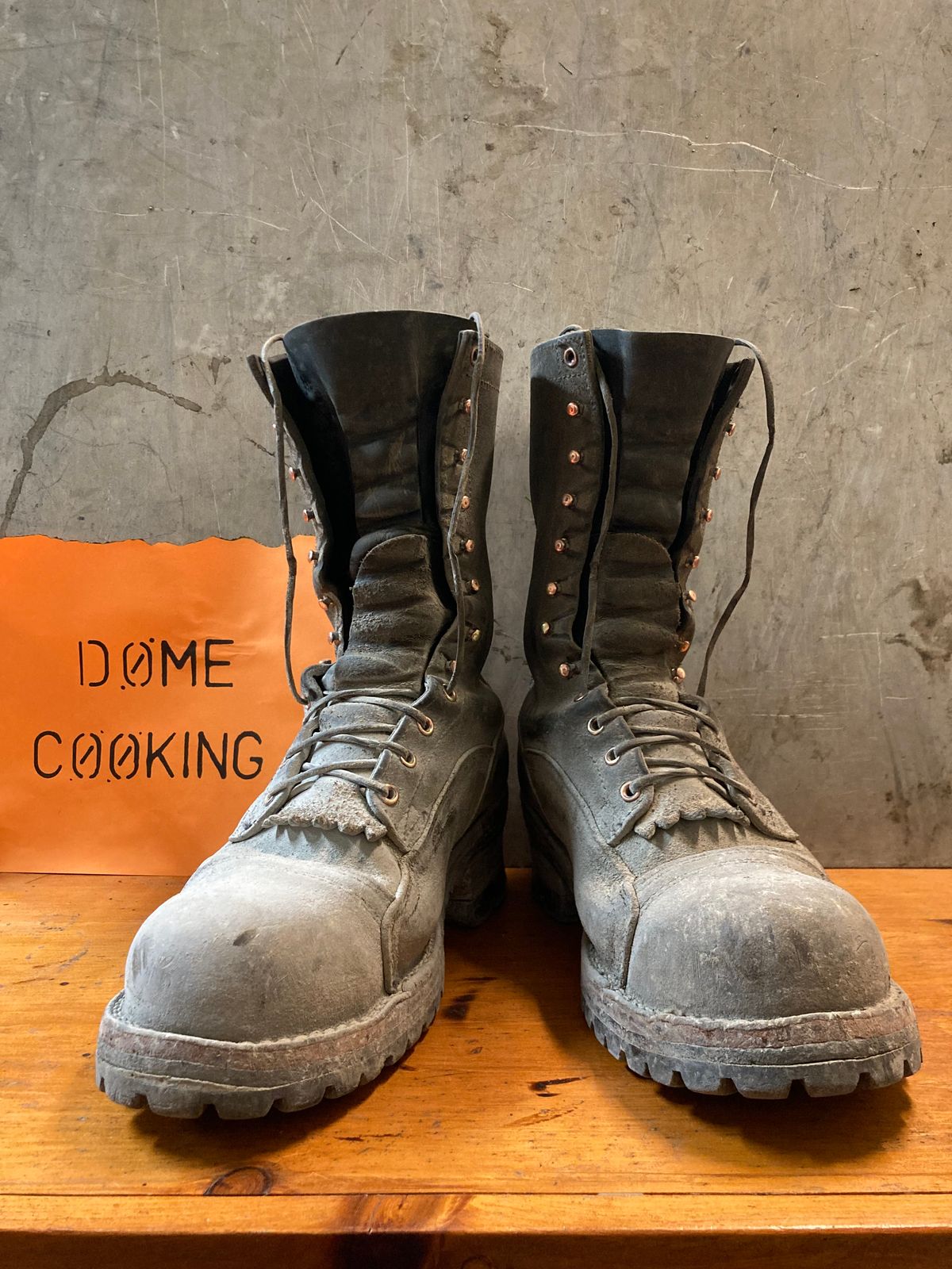 Photo by LowUFO on November 5, 2025 of the Nicks MTO in 1964 Ash Grey.