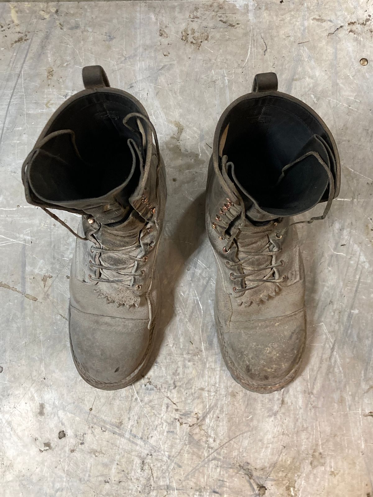 Photo by LowUFO on November 5, 2025 of the Nicks MTO in 1964 Ash Grey.