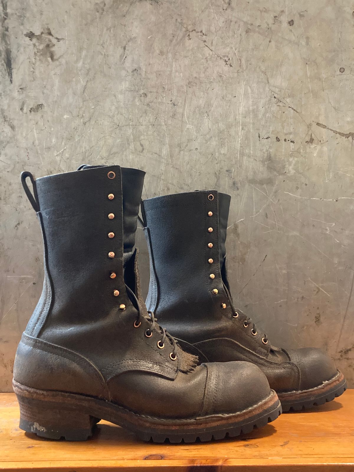 Photo by LowUFO on February 5, 2026 of the Nicks MTO in 1964 Ash Grey.