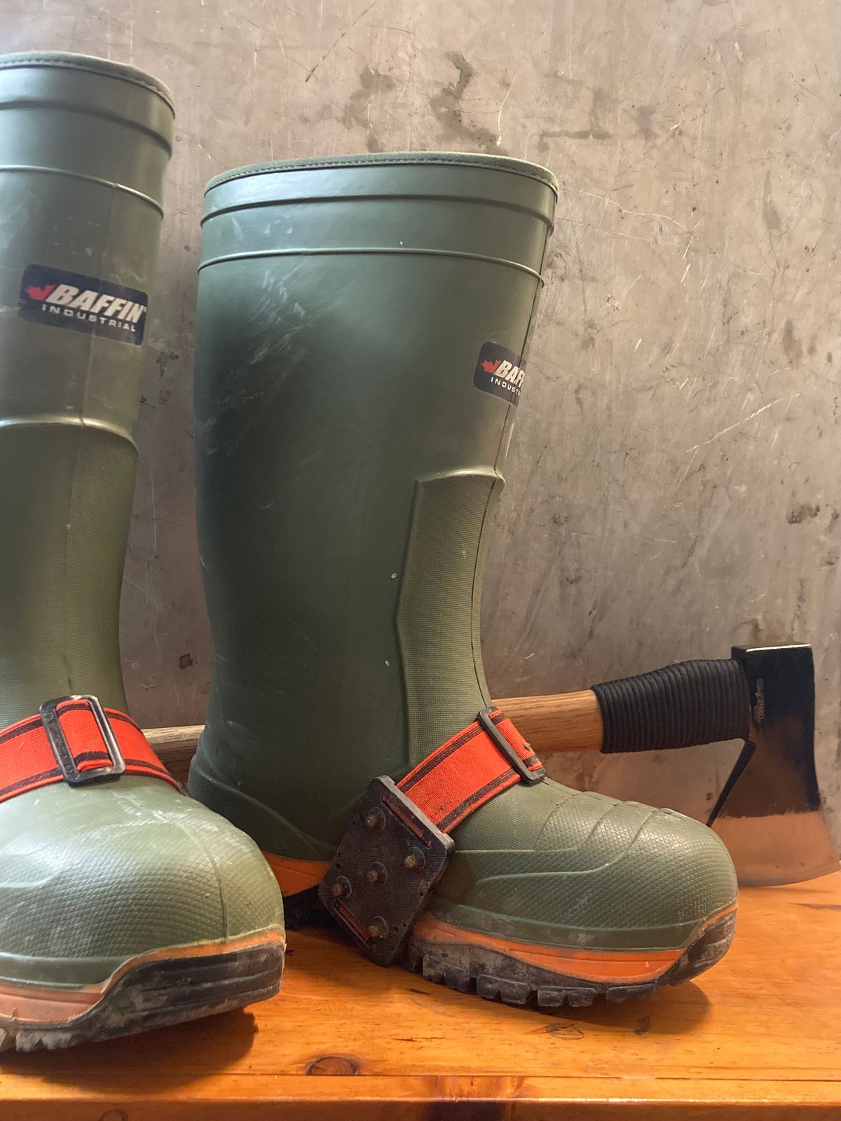 Photo by LowUFO on February 5, 2026 of the Baffin Icebear in Polyurethane.