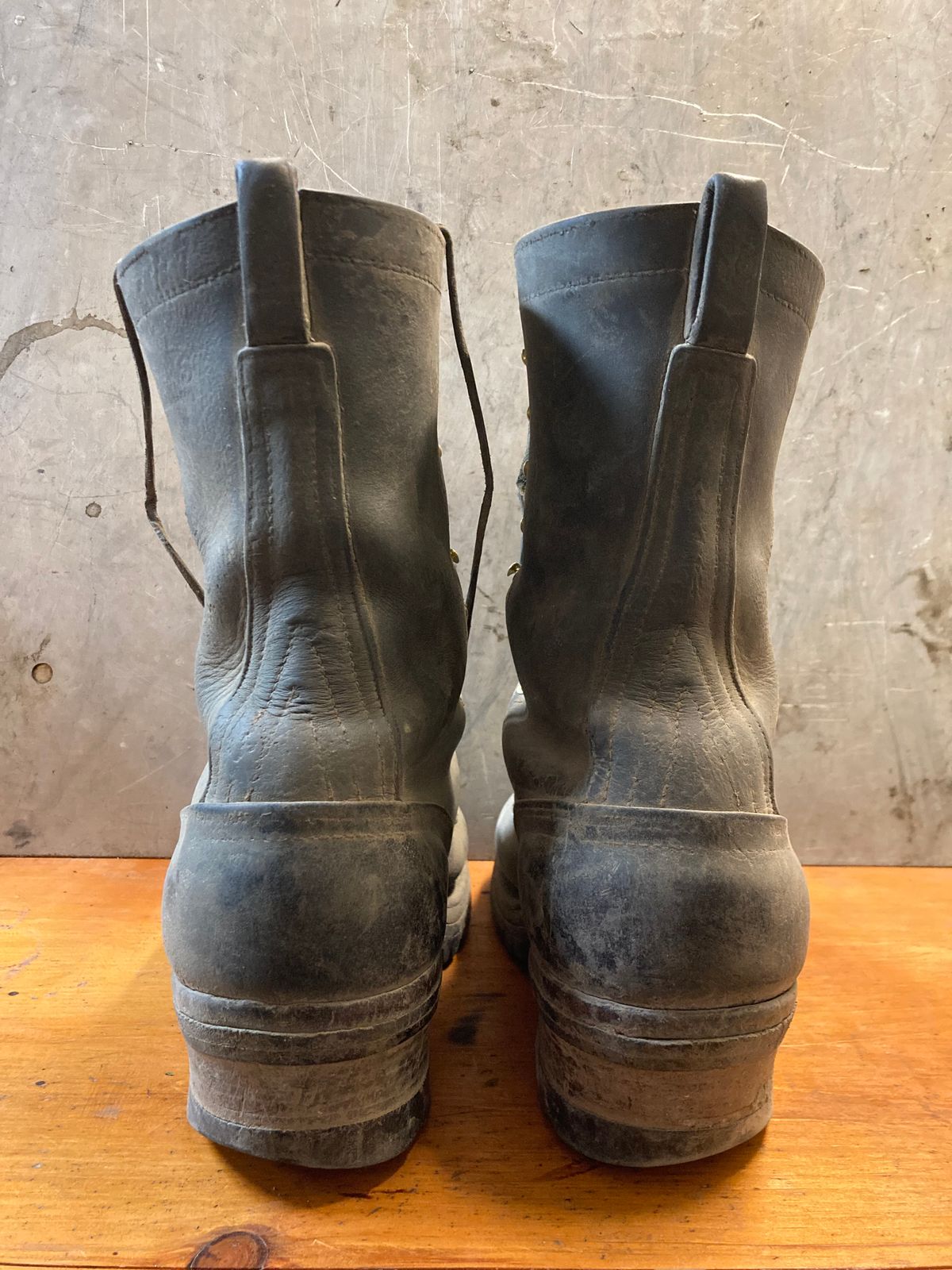 Photo by LowUFO on November 5, 2025 of the Nicks BuilderPro in Seidel 1964 Walnut Roughout.