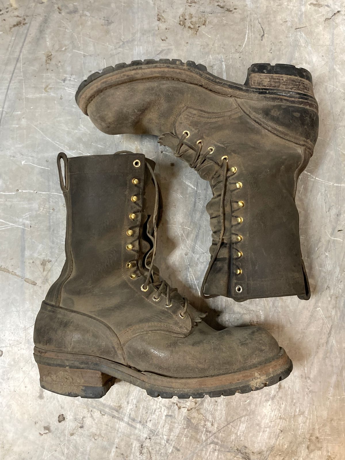 Photo by LowUFO on November 5, 2025 of the Nicks BuilderPro in Seidel 1964 Walnut Roughout.