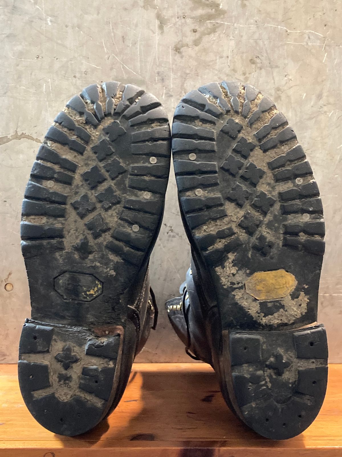 Photo by LowUFO on January 4, 2026 of the Nicks BuilderPro in Seidel 1964 Walnut Roughout.