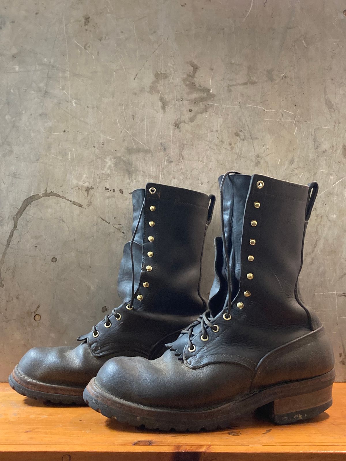 Photo by LowUFO on January 4, 2026 of the Nicks BuilderPro in Seidel 1964 Walnut Roughout.