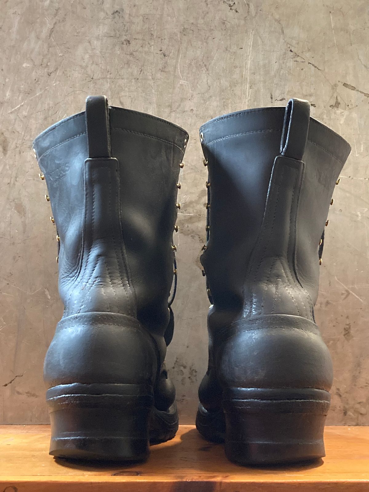 Photo by LowUFO on February 24, 2026 of the Nicks BuilderPro in Seidel 1964 Walnut Roughout.