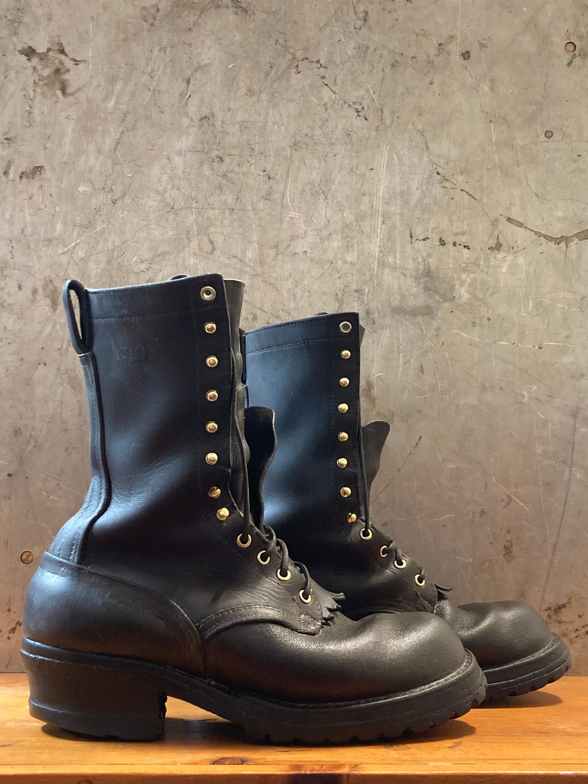 Photo by LowUFO on February 24, 2026 of the Nicks BuilderPro in Seidel 1964 Walnut Roughout.