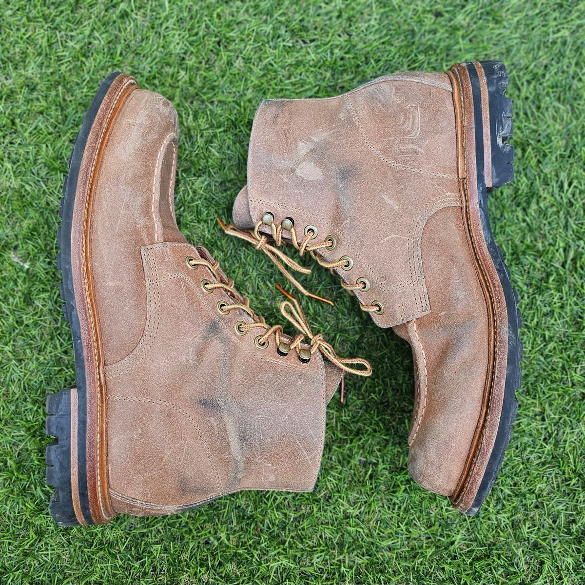 Photo by nutztee on November 5, 2024 of the Grant Stone Brass Boot in C.F. Stead Natural Waxy Commander Suede.