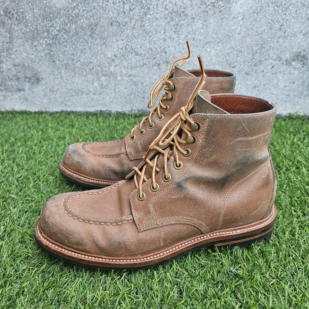 Photo by nutztee on December 1, 2024 of the Grant Stone Brass Boot in C.F. Stead Natural Waxy Commander Suede.