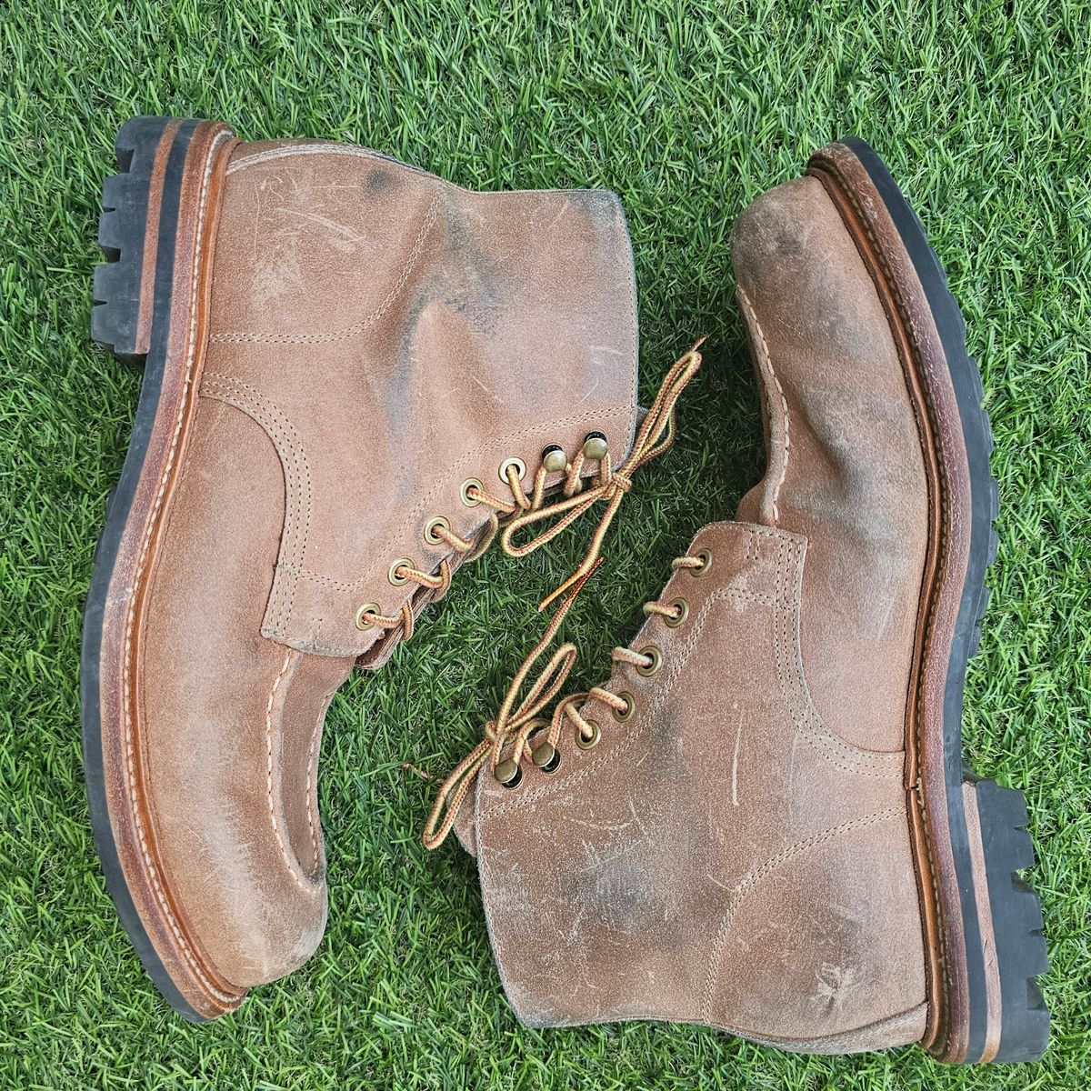 Photo by nutztee on December 1, 2024 of the Grant Stone Brass Boot in C.F. Stead Natural Waxy Commander Suede.